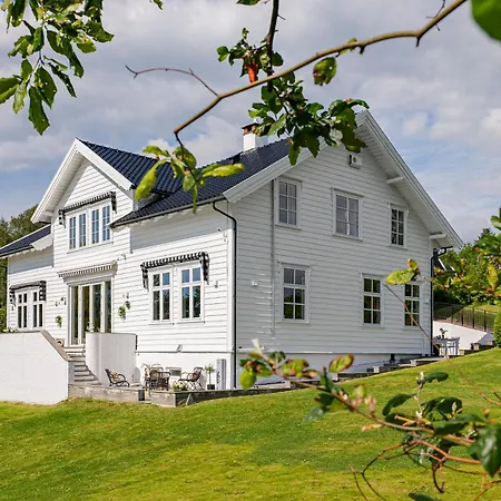 Fanafjorden Retreat